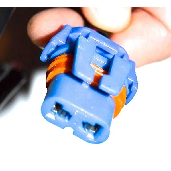 2 x Náhradní napájecí kabel do xenonů