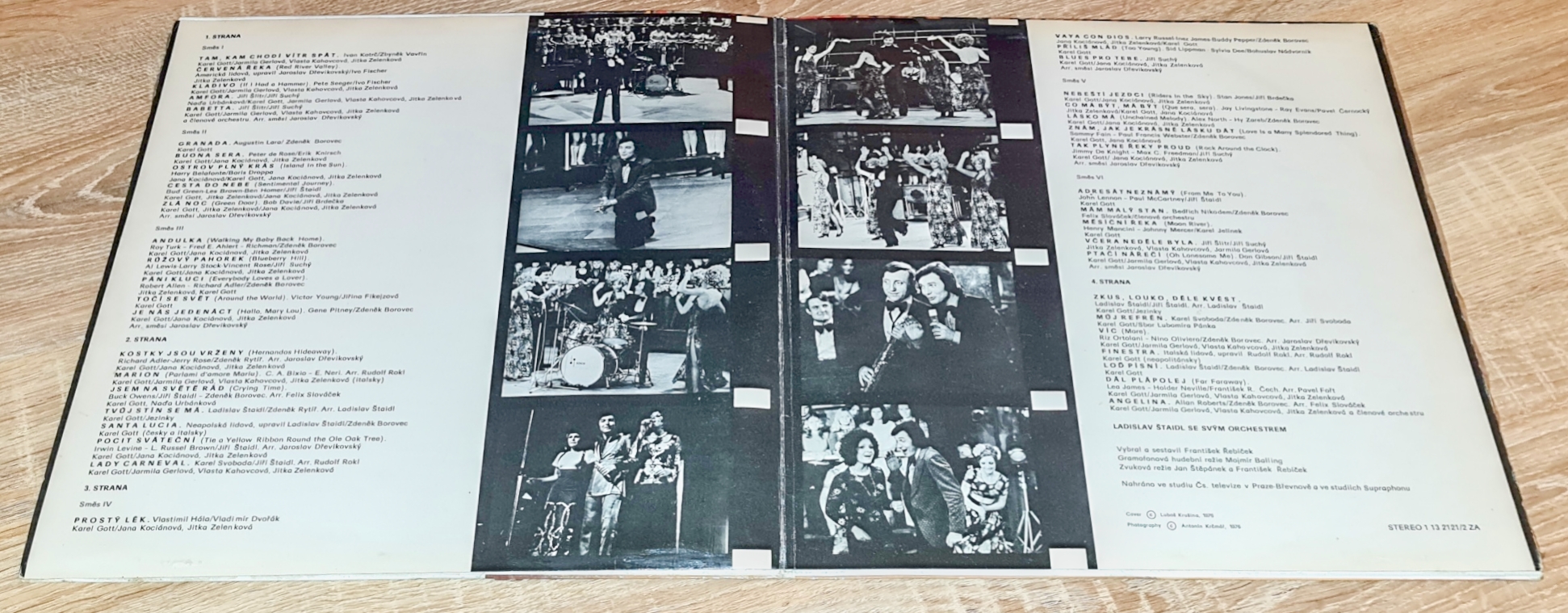 Karel Gott – Písně Z Televizního Seriálu "Zpívá Karel Gott" 1976 VG+, VYPRANÉ Vinyl (2LP)