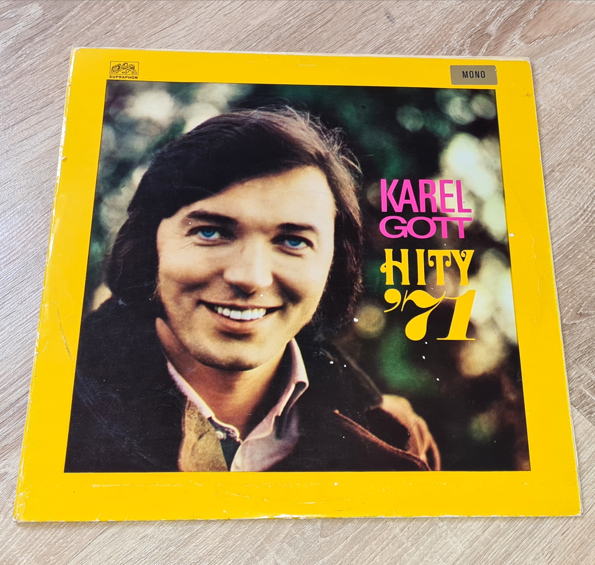 Karel Gott – Hity '71 1971 (mono) G+, VYPRANÁ Vinyl (LP)