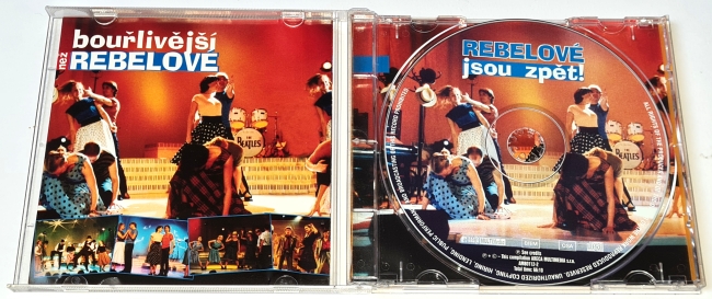 Rebelové Jsou Zpět! 2001 CD