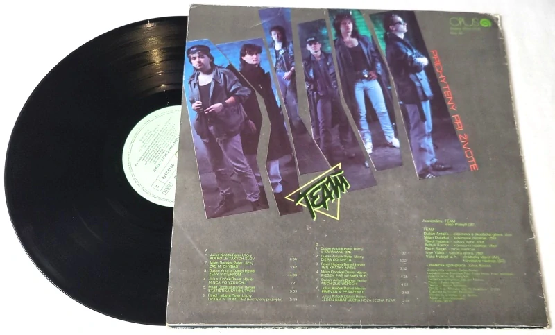 Team – Prichytený Pri Živote 1989 VG-, Vinyl (LP)