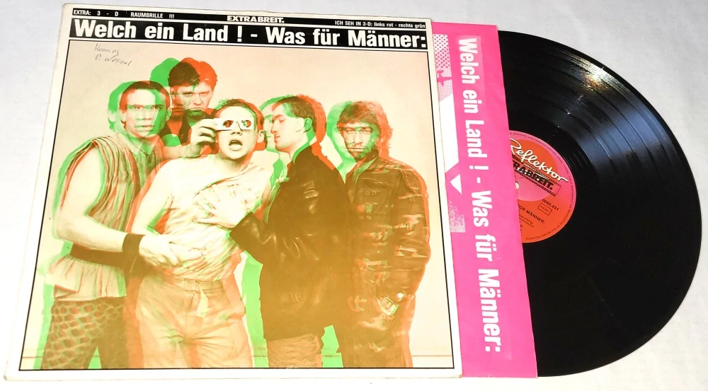 Extrabreit. – Welch Ein Land ! - Was Für Männer: 1981 VG-, VYPRANÁ Vinyl LP