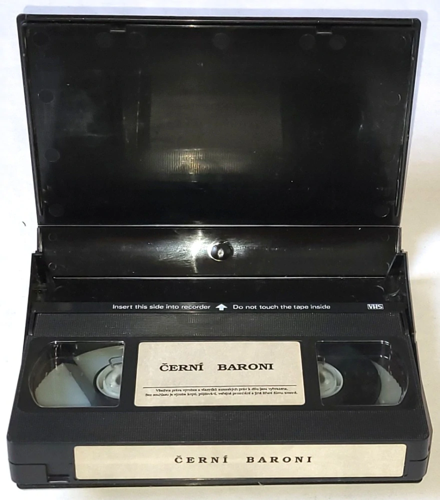 Černí baroni - VHS kazeta
