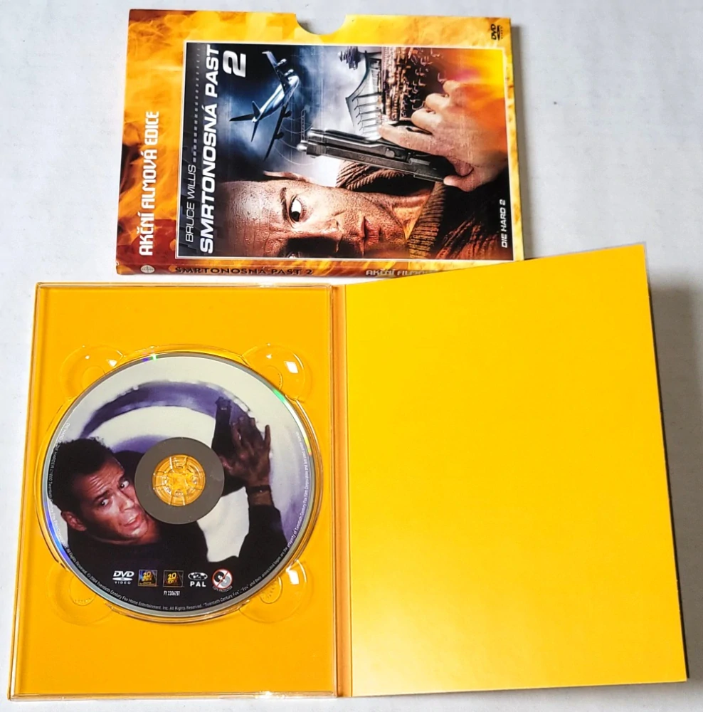 Smrtonosná past 2 1990 DVD