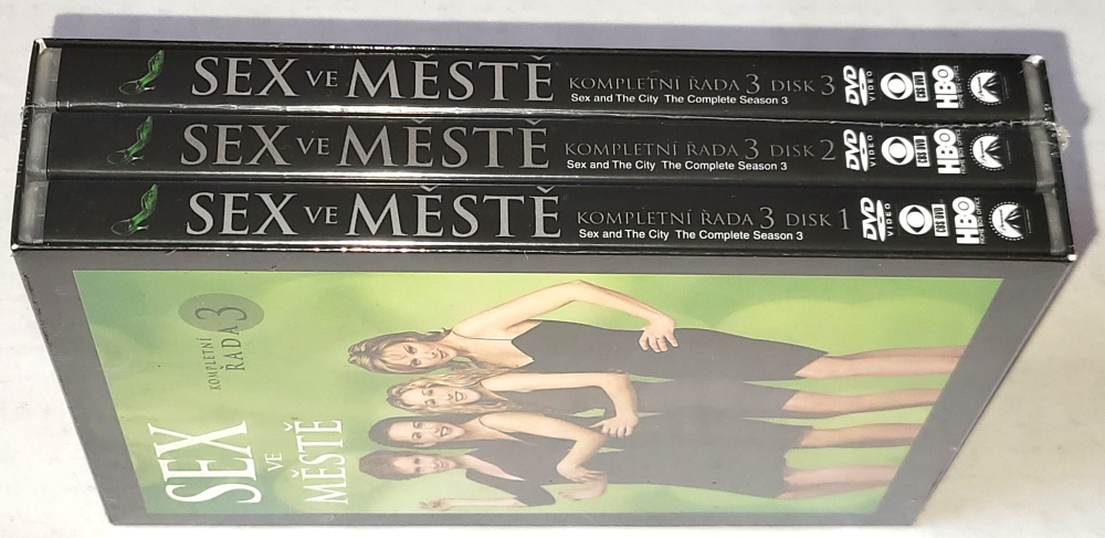 SEX VE MĚSTĚ Kompletní řada 3 (3DVD) nové, zatavené