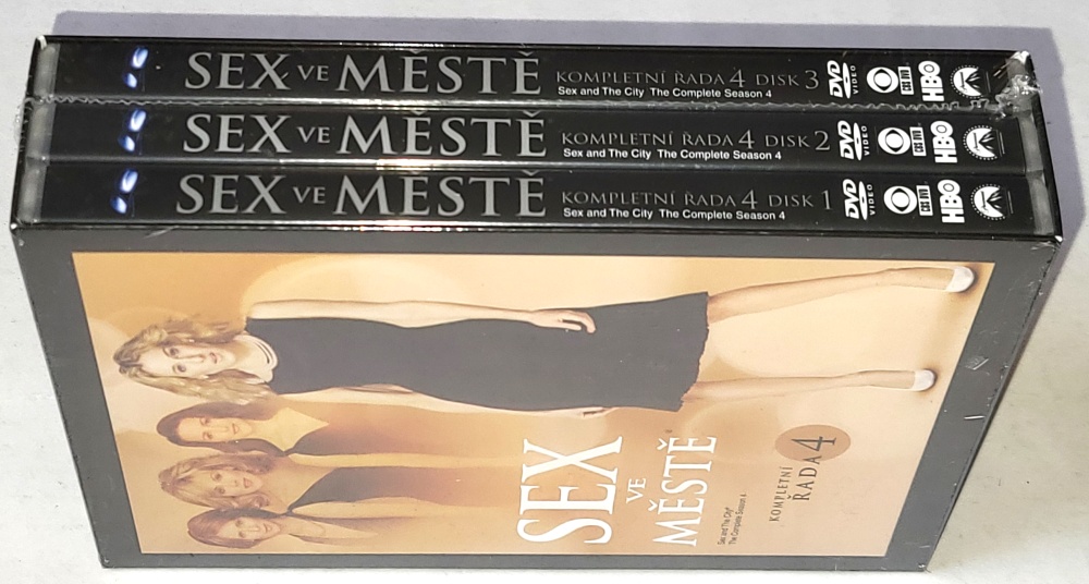SEX VE MĚSTĚ Kompletní řada 4 (3DVD) nové, zatavené