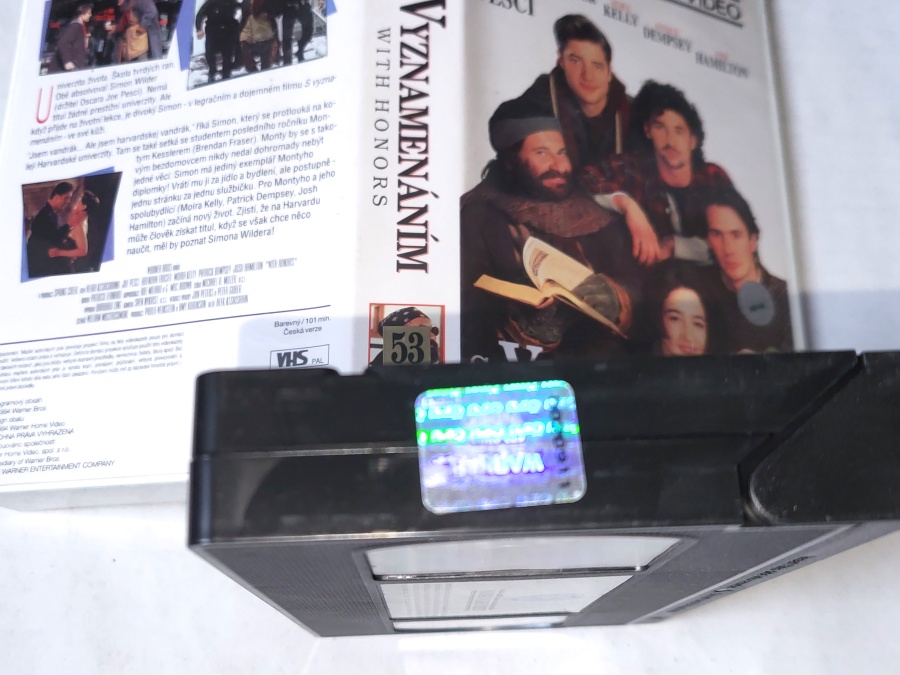 S vyznamenáním 1994 / VHS kazeta Original