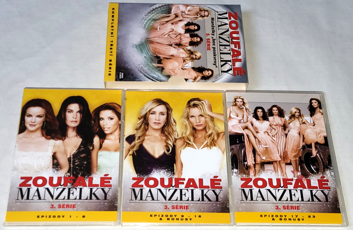 Zoufalé manželky - Kompletní 3. série (6 x DVD)