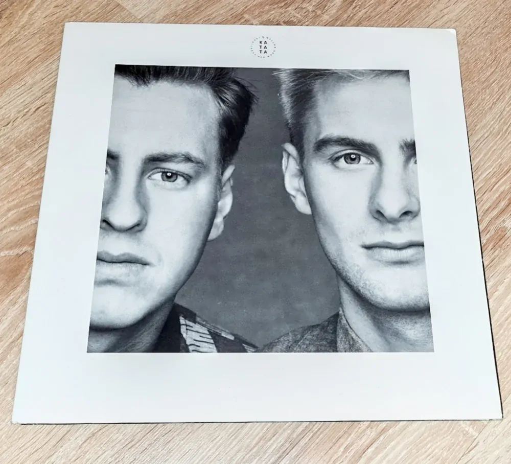 Ratata – Mellan Dröm Och Verklighet 1987 VG, VYPRANÁ Vinyl (LP)