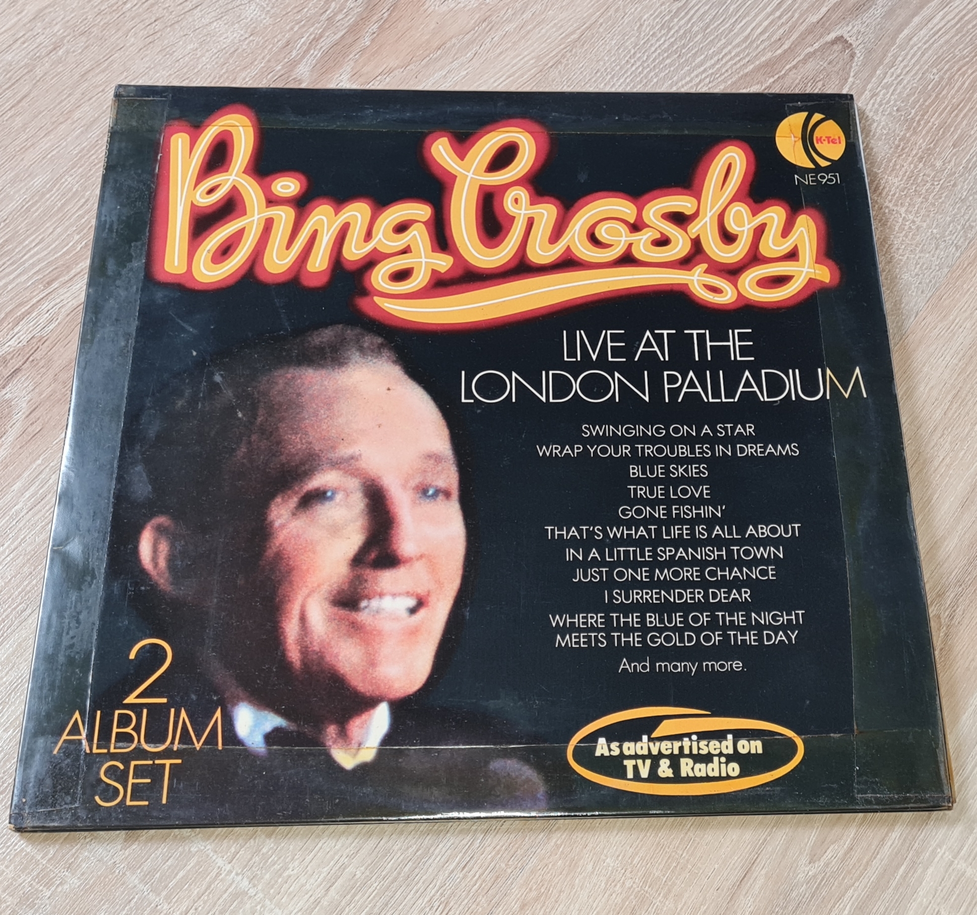 Bing Crosby – Bing Recorded Live At The London Palladium 1976 EX, VYPRANÉ Vinyl (2LP)