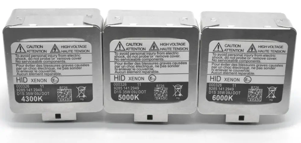 Flyseen Sada 2 výbojky D1S - 5000K (CELOKOV) + 2 LED žárovky W5W T10 - Bílá (COB LED)