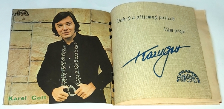 Karel Gott – Album Nejúspěšnějších Hitů Karla Gotta 1972, 4 x Vinyl 7" Single VYPRANÉ (SP)