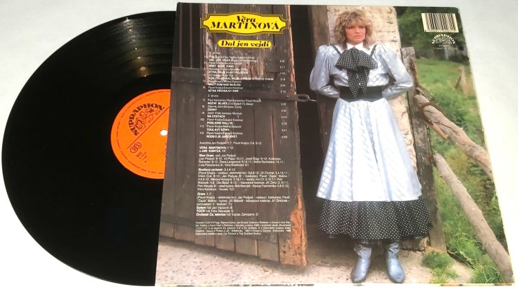 Věra Martinová – Dál Jen Vejdi 1988 NM VYPRANÁ Vinyl (LP)