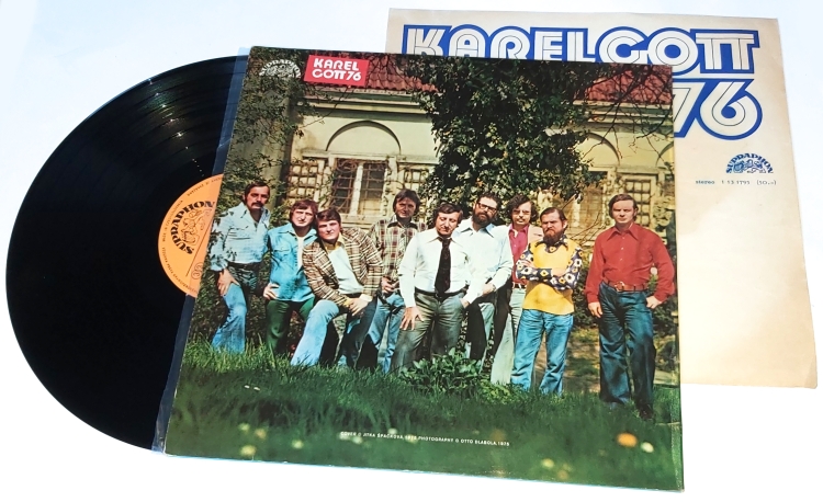 Karel Gott – Karel Gott '76 1975 VG+, VYPRANÁ Vinyl (LP + příloha)