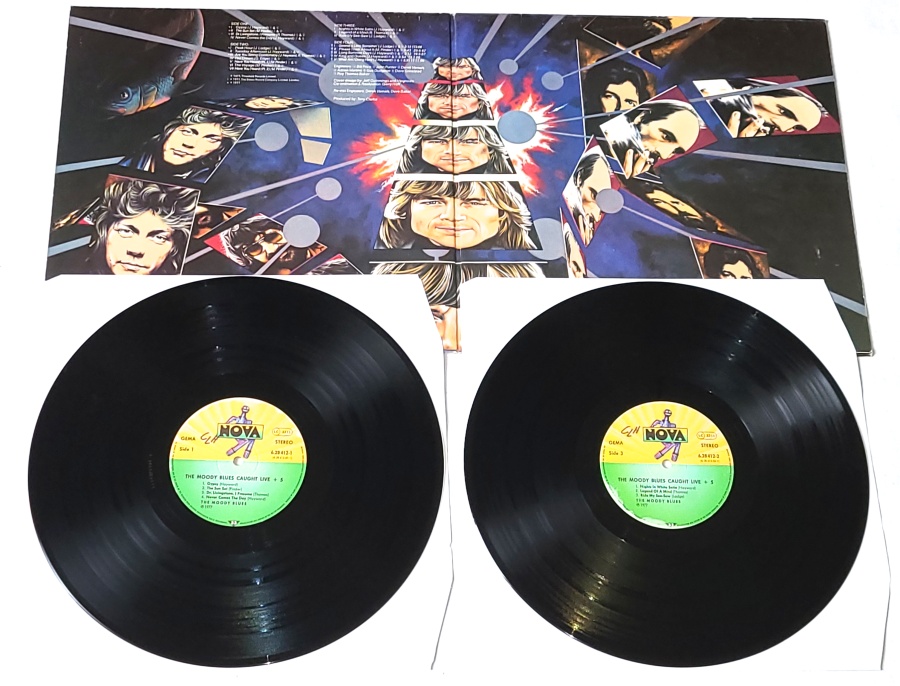 The Moody Blues – Caught Live +5 1977 EX+, VYPRANÉ Vinyl (2LP)