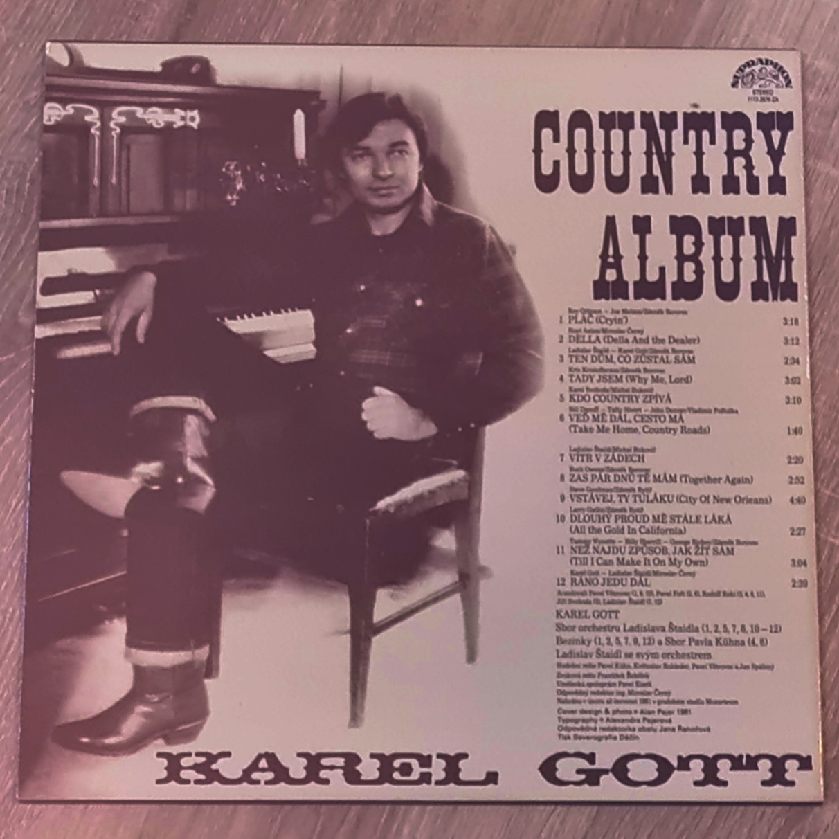 Karel Gott – Country Album 1981 VG+, VYPRANÁ Vinyl (LP)