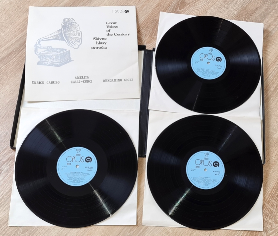 Enrico Caruso, Amelita Galli-Curci, Beniamino Gigli – Great Voices Of The Century 1976 VG, VYPRANÉ Vinyl (Box Set 3LP)