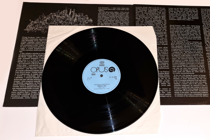 George Gershwin - Slovak Philharmonic Orchestra conductor: Dennis Burkh, Josef Hála – Rhapsody In Blue / An American In Paris 1975 VG+ VYPRANÁ Vinyl (LP)