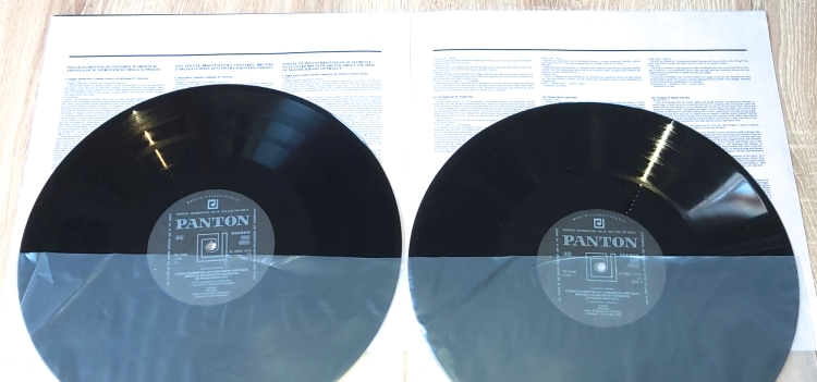 Svatopluk Havelka, Petr Eben, Prague Madrigal Singers, Kühnův Dětský Sbor, Czech Philharmonic Chorus – Poggi Florentini Ad Leonardum Aretinum Epistola De Magistri Hieronymi De Praga Supplicio, Missa Cum Populo 1989 NM, VYPRANÉ Vinyl (2LP)