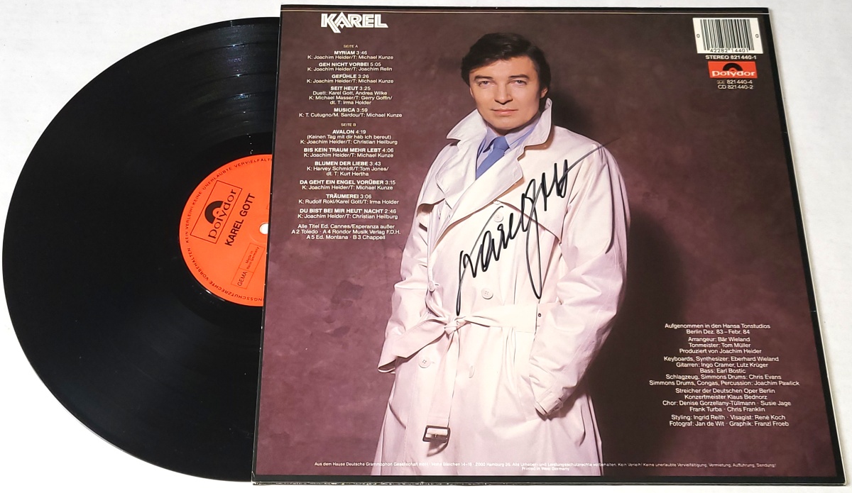 Karel Gott – Karel 1984 EX, VYPRANÁ Vinyl (LP) autogram, podpis