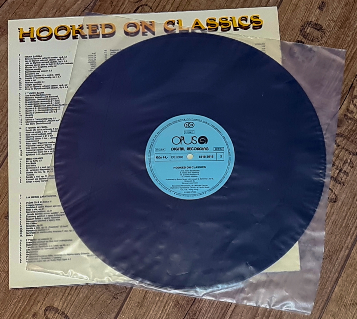 Slovak Philharmonic Orchestra – Hooked On Classics 1988 VG+, VYPRANÁ Vinyl (LP)