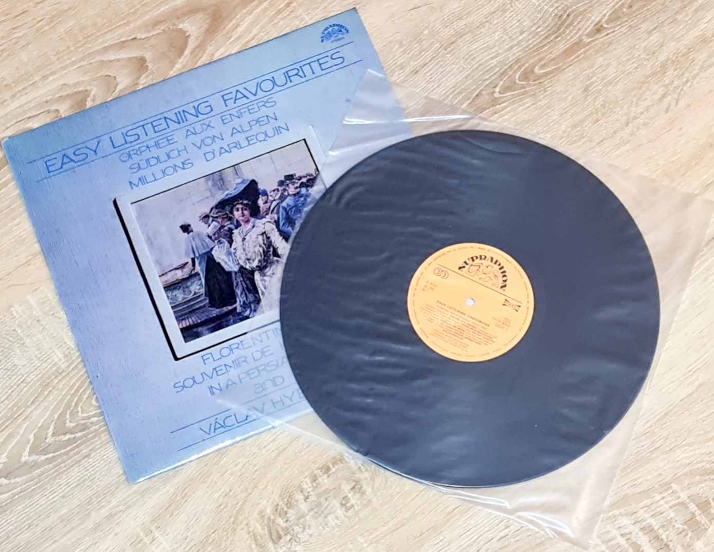 Václav Hybš Orchestra – Easy Listening Favourites 1986 VG+, VYPRANÁ Vinyl (LP)