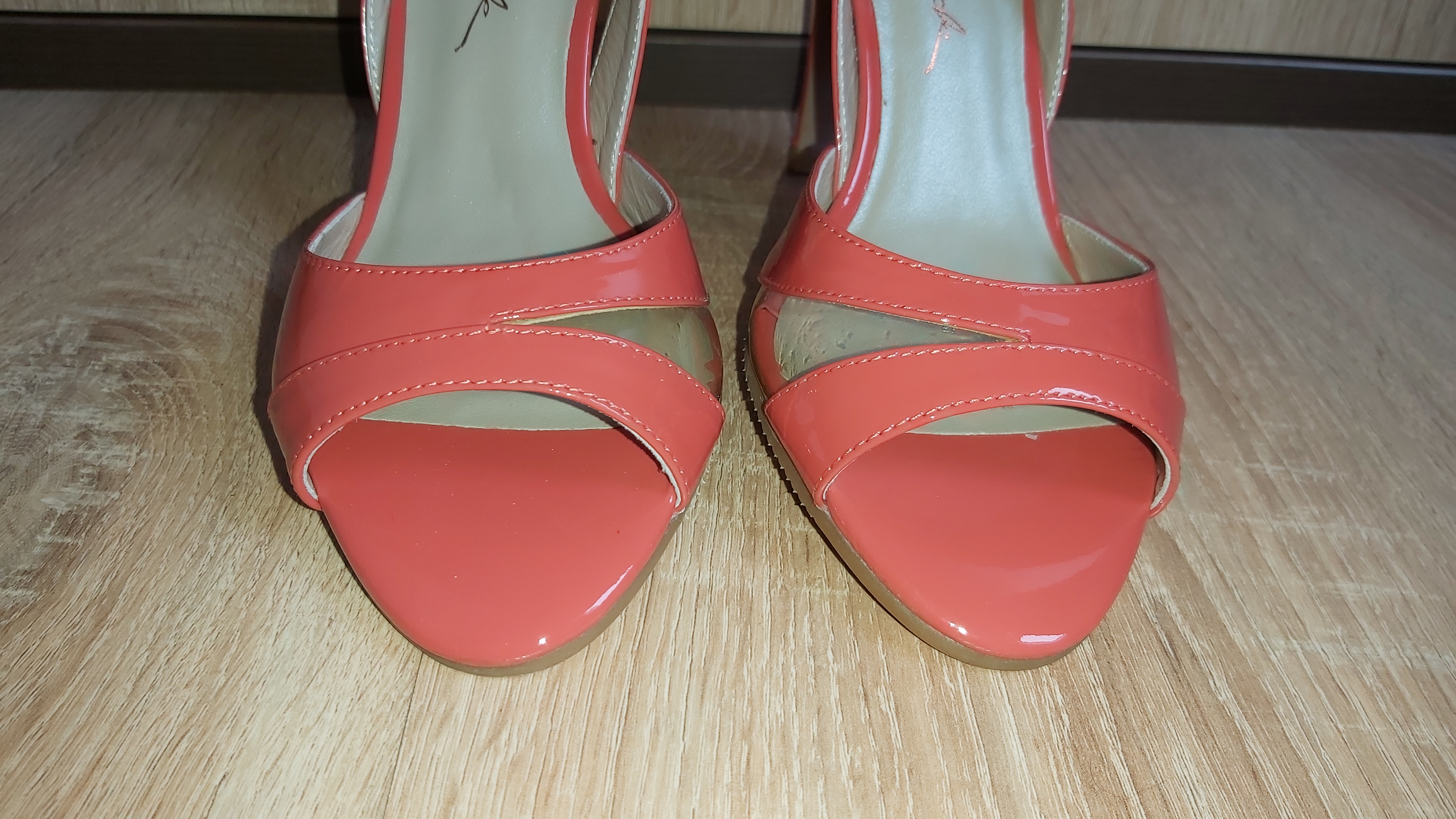 Dámské lodičky na podpatku DESKA 2H202, Velikost: 36 Výprodej