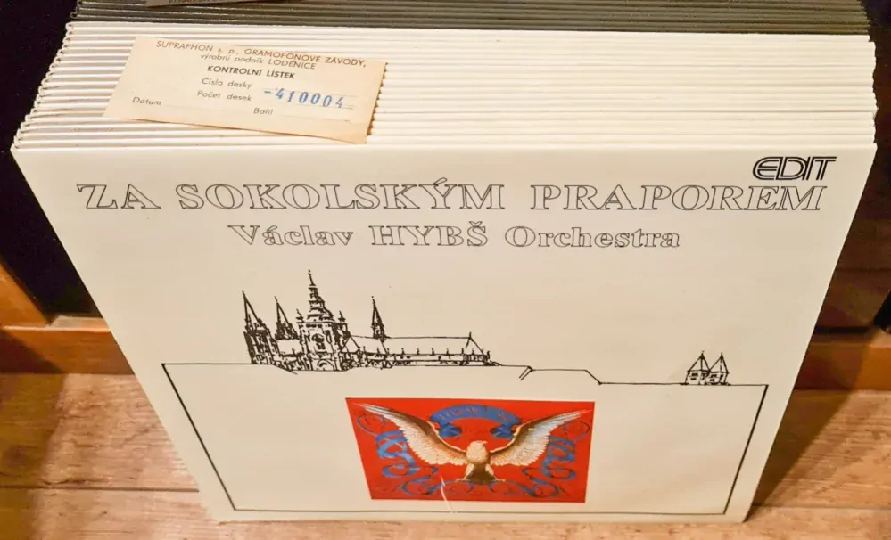 Václav Hybš Orchestra – Za Sokolským Praporem 1990 NOVÁ, NEHRANÁ Vinyl (LP)