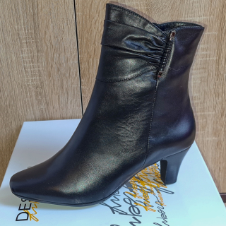 Dámské polokozačky DESKA N7603F, velikost 35 Výprodej