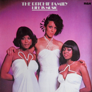 The Ritchie Family – Life Is Music 1977 VG-, VYPRANÁ Vinyl (LP)